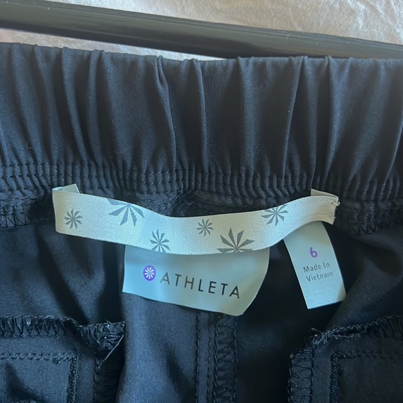 Athleta Crop Pant - Picture 5 of 6